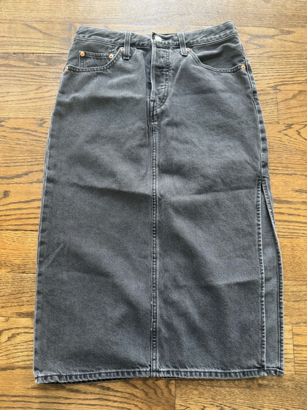 Levi’s Black Denim Midi Skirt Button Fly Side Slit Size 27